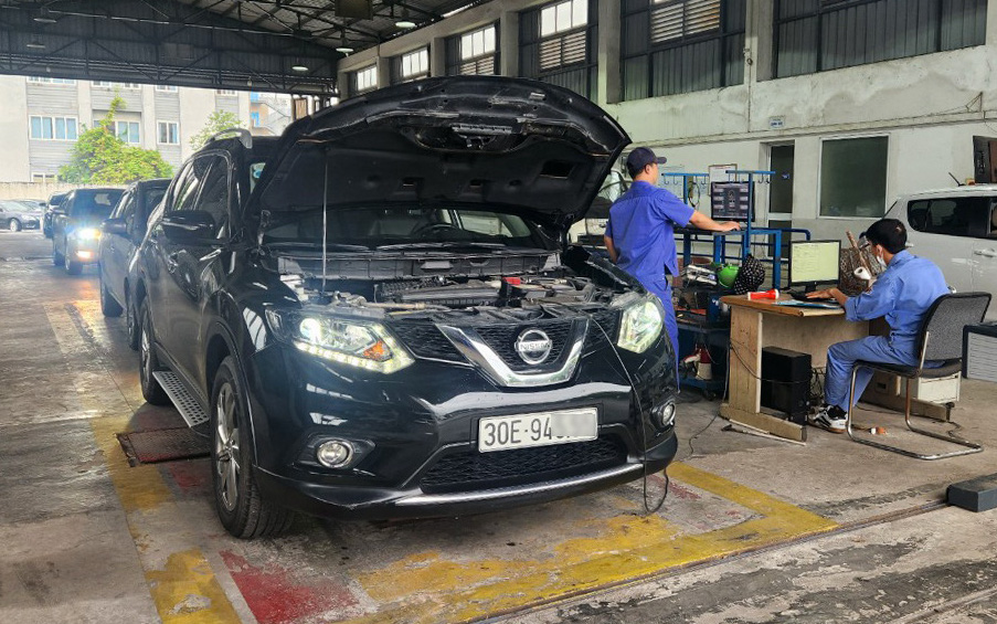 Nhiều trạm đăng kiểm ở TP.HCM đã thu phí không tiền mặt- Ảnh 2. Các trung tâm đăng kiểm phải chấp nhận thanh toán không dùng tiền mặt