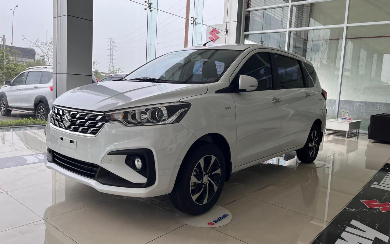 Tin tức giá xe: Hàng loạt xe Kia đổi giá, Seltos ngang ngửa CX-5- Ảnh 8. Tin tức giá xe: Hàng loạt xe giảm giá, ưu đãi lớn, có mẫu giảm tới hơn 200 triệu