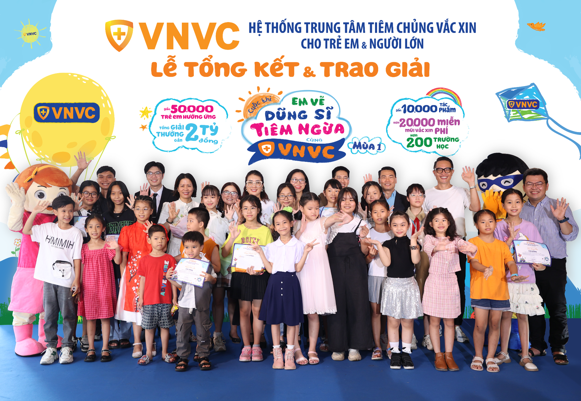 Trẻ em vẽ gần 10.000 tranh về 