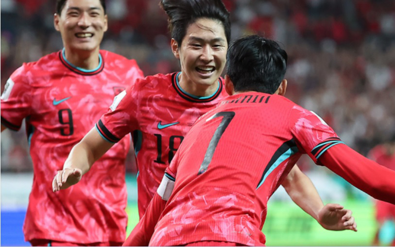 Thái Lan mất vé vào vòng loại thứ 3 World Cup 2026 vào tay Trung Quốc- Ảnh 2. Son Heung Min kiến tạo cho Lee Kang In, Hàn Quốc đánh bại Trung Quốc