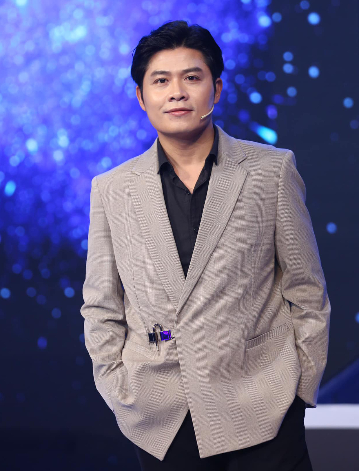 Nguyen Van Chung si váží náklonnosti zpěváků, se kterými spolupracoval - Foto: NVCC Nguyễn Văn Chung trân quý tình cảm các ca sĩ từng hợp tác - Ảnh: NVCC