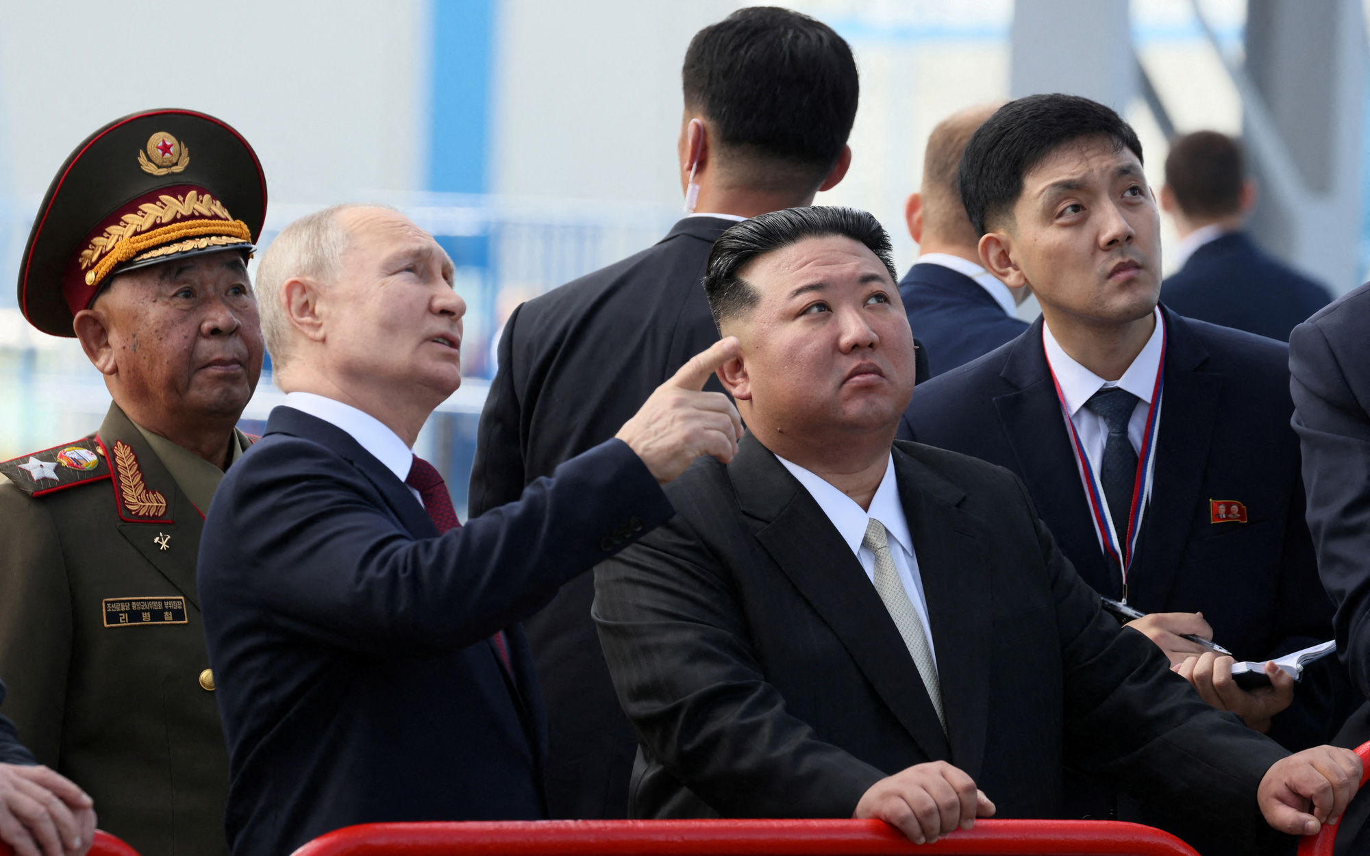 Hé lộ lịch trình của Tổng thống Putin trong chuyến thăm Triều Tiên sau 24 năm- Ảnh 2. Ông Kim Jong Un: Triều Tiên là ‘đồng chí bất khả chiến bại’ của Nga