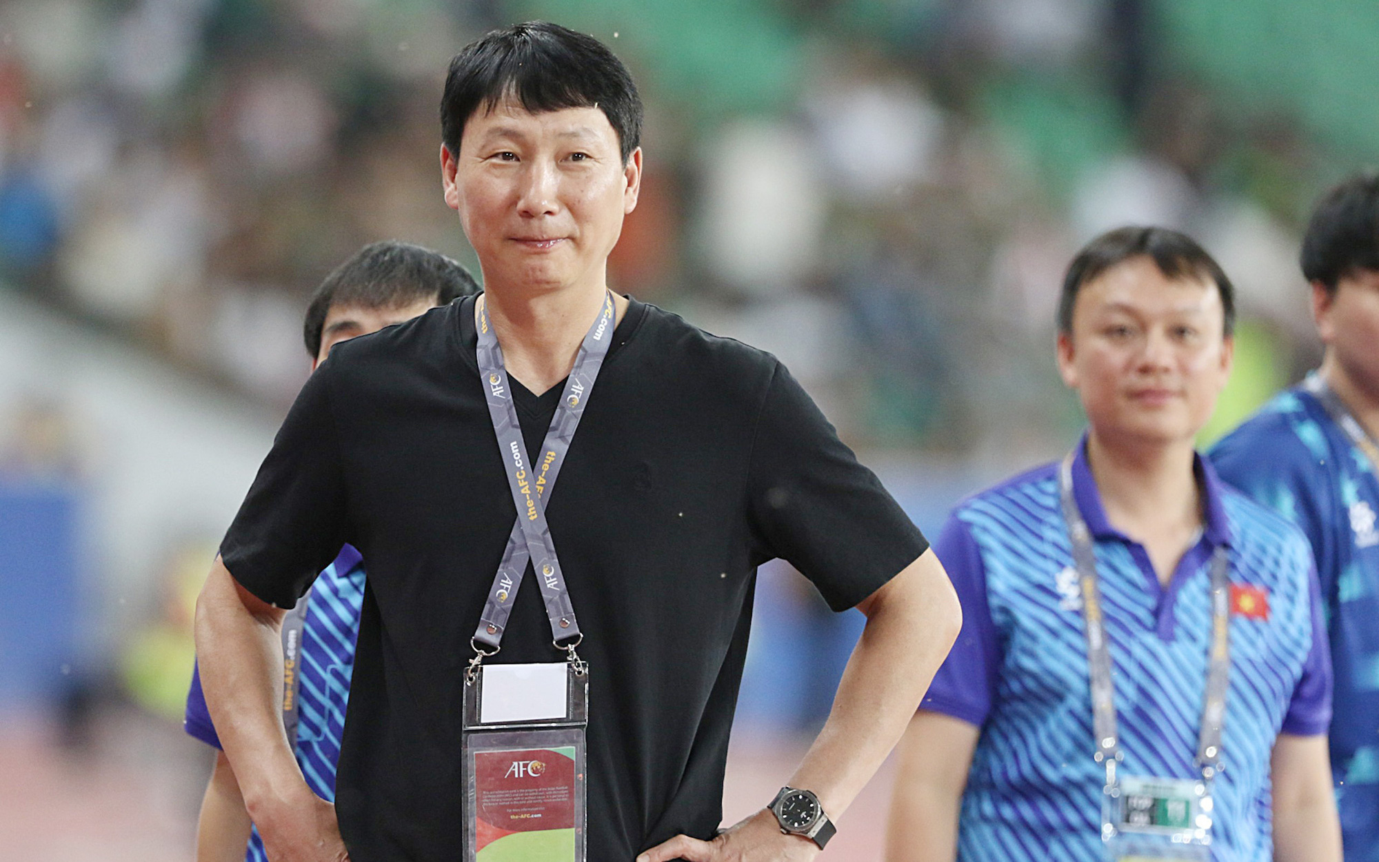 HLV Kim Sang Sik được tạo điều kiện tối đa- Ảnh 3. HLV Kim Sang Sik thất vọng vì để thua Iraq 1-3
