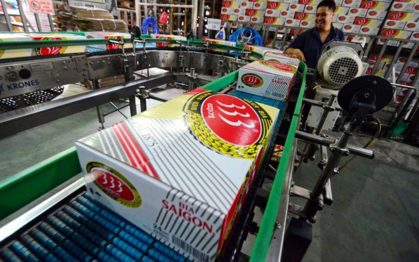 Siết nồng độ cồn, Bia Sài Gòn lãi cao nhất gần 2 năm nhờ đâu?- Ảnh 2. Tin tức sáng 15-6: Vốn hóa hãng bia Sài Gòn 'bốc hơi' vài nghìn tỉ; Cẩn thận với sốt mò