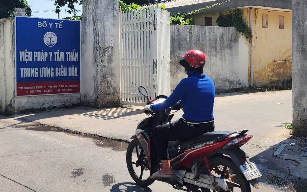 Lý do hàng loạt cán bộ Viện pháp y tâm thần Trung ương Biên Hòa bị khởi tố? - Ảnh 2.
