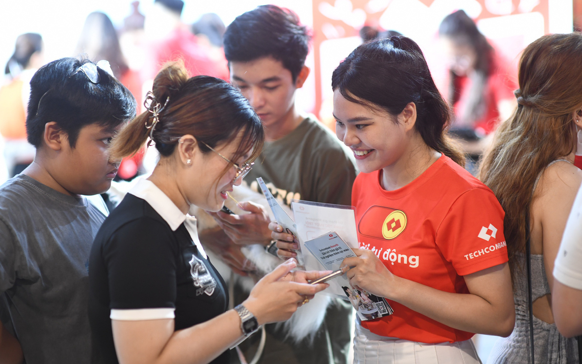 Thúc đẩy thanh toán không tiền mặt bằng công nghệ tiên tiến- Ảnh 3. Lễ hội Không tiền mặt 2024: Những con số ấn tượng