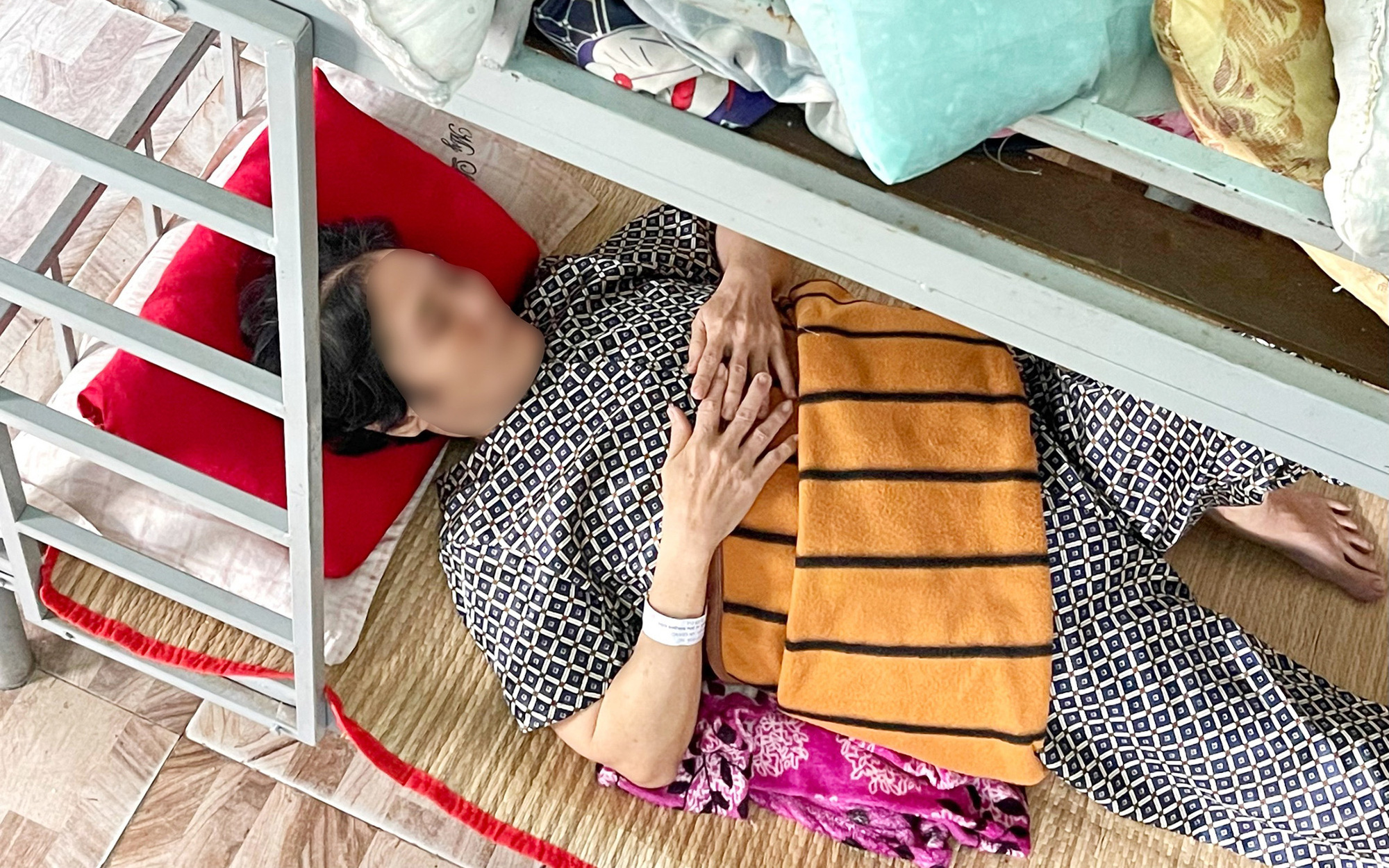 Cuộc chiến ngăn làn sóng ung thư - Kỳ 2: Người trẻ mắc K phải chăng án tử?- Ảnh 4. Cuộc chiến ngăn làn sóng ung thư - Kỳ 1: Kiệt quệ vì điều trị ung thư