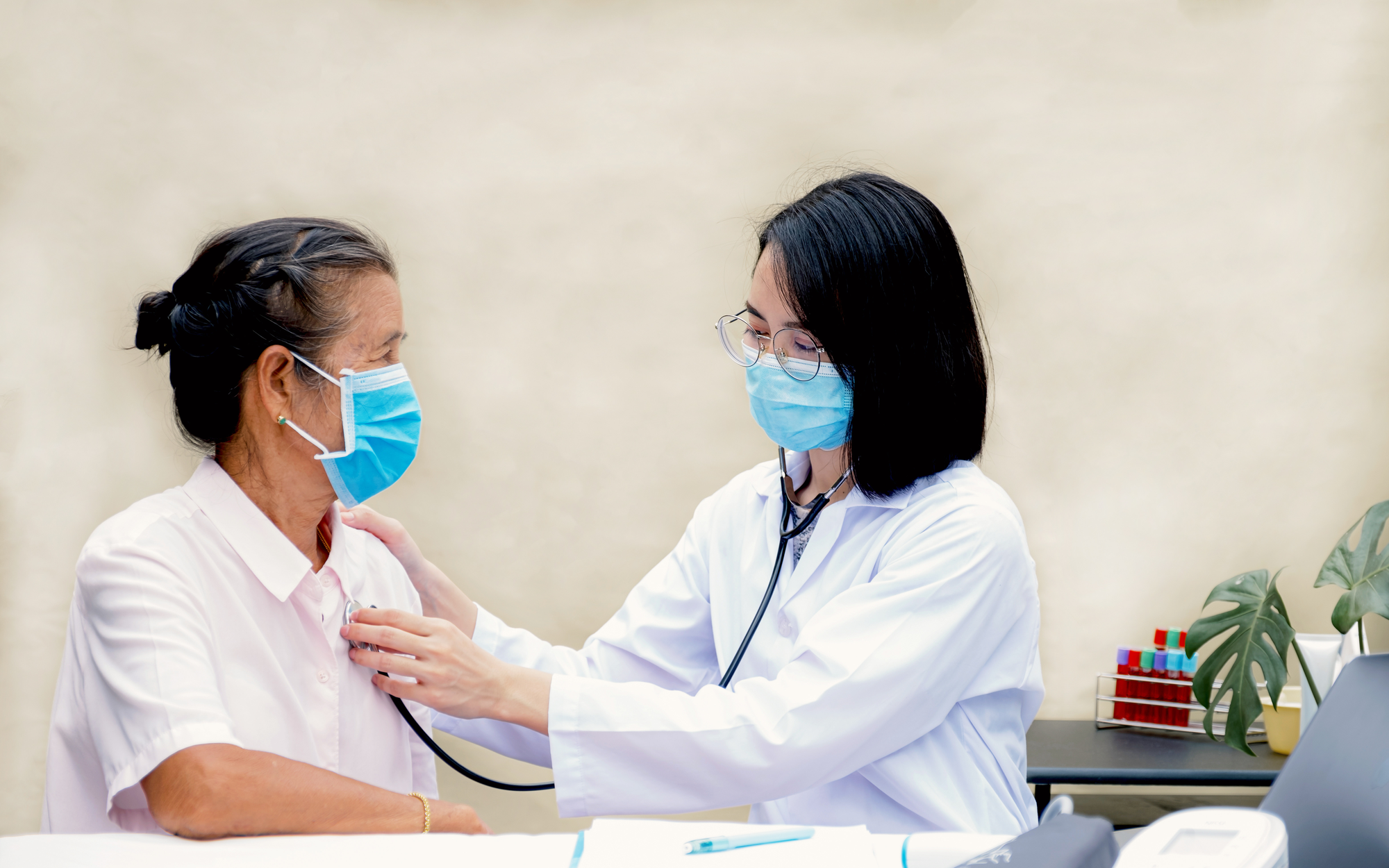 Những chuyến xe buýt mang thông điệp nâng cao nhận thức về vi khuẩn HP- Ảnh 3. Manulife sắp tổ chức tầm soát HP và khám sức khỏe miễn phí cho 2.000 người