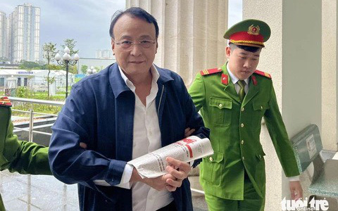Mở lại phiên tòa xử cựu vụ trưởng lừa đảo 80 tỉ của cựu chủ tịch Tân Hoàng Minh - Ảnh 2.