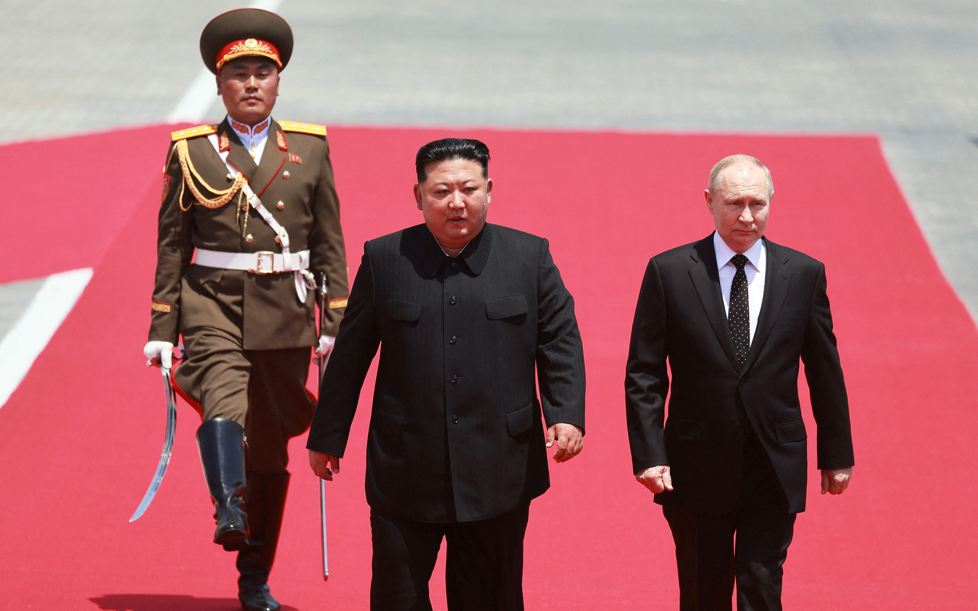 Triều Tiên chuyển sang phát sóng bằng vệ tinh Nga- Ảnh 3. Ông Kim Jong Un: Quan hệ Triều Tiên - Nga rực rỡ hơn thời Liên Xô