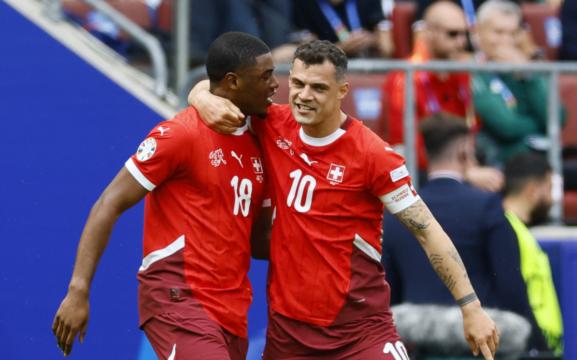 Máy tính soi tỉ số Euro 2024: Thụy Sĩ đánh bại Scotland- Ảnh 4. Dự đoán tỉ số Euro 2024: Thụy Sĩ thắng cách biệt Scotland