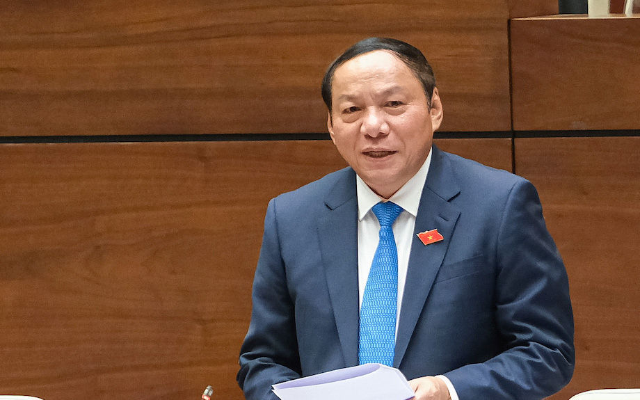 9 kỷ lục đều do đoàn Việt Nam lập ở Đại hội thể thao học sinh Đông Nam Á- Ảnh 9. Bộ trưởng Nguyễn Văn Hùng: Lương thấp khó thu hút nhân tài trong lĩnh vực thể thao