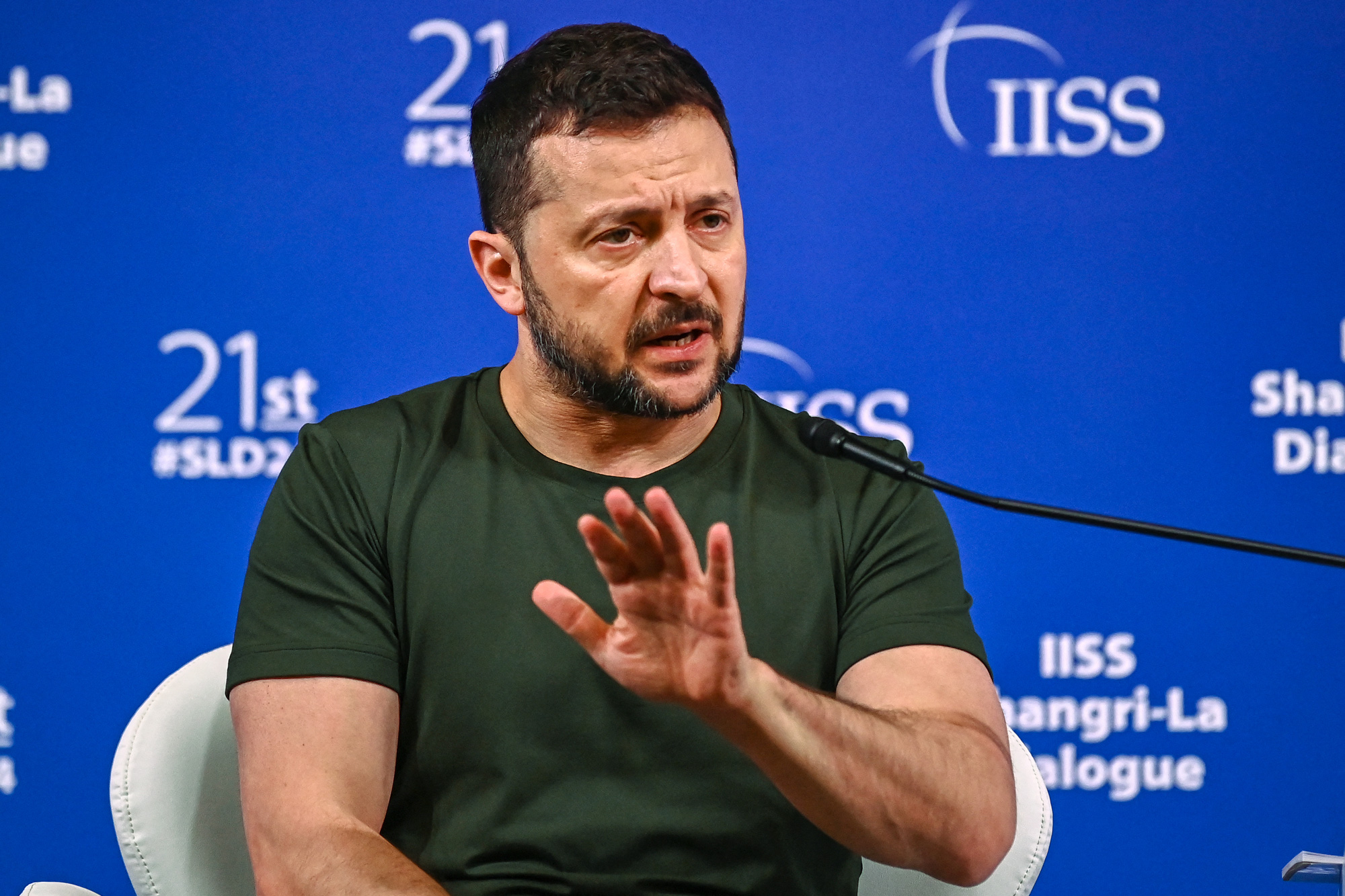 Ông Zelensky tìm được gì ở Đối thoại Shangri-La?- Ảnh 2. Ông Zelensky: Trung Quốc ngăn các nước tham dự hội nghị hòa bình Ukraine ở Thụy Sĩ