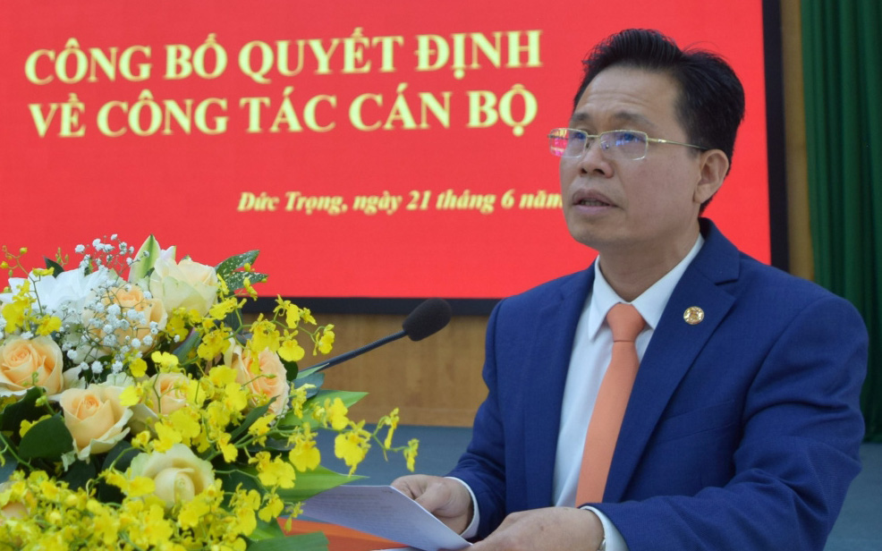Doanh nghiệp hãy phản ánh cán bộ Lâm Đồng nào né tránh, không chịu làm tỉnh sẽ xử lý- Ảnh 4. Lâm Đồng điều động, chỉ định bí thư Huyện ủy Đức Trọng