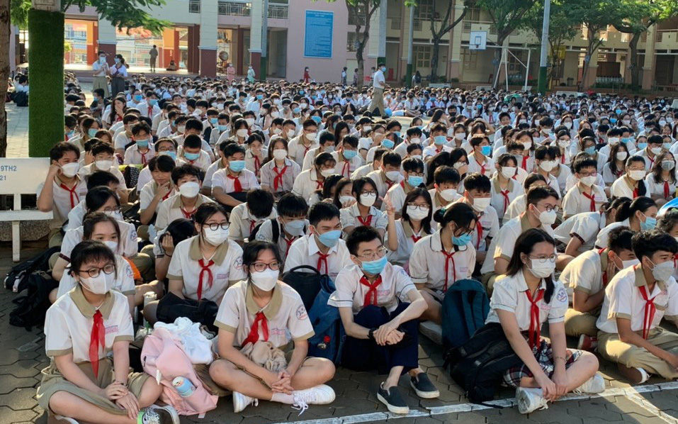 Trường THCS Nguyễn Hữu Thọ, quận 7 tuyển sinh bổ sung vào lớp 6- Ảnh 2. Trường THCS Nguyễn Hữu Thọ, quận 7 công bố kết quả tuyển sinh lớp 6