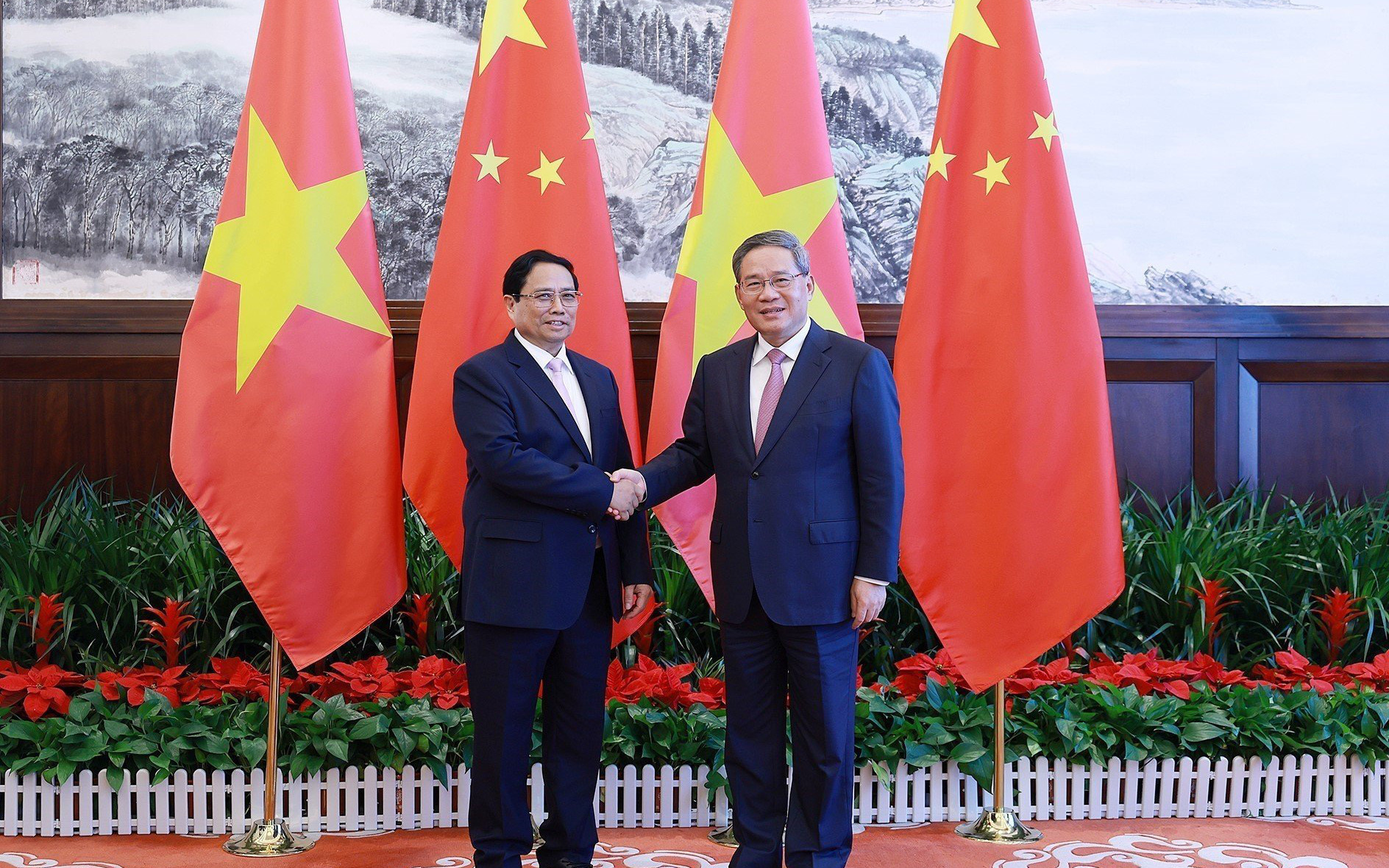 Gặp Thủ tướng tại WEF, giám đốc điều hành Foxconn tiết lộ về nhà máy vừa đầu tư tại Việt Nam- Ảnh 4. Thủ tướng đề nghị Trung Quốc mở cửa thị trường cho sầu riêng, dừa tươi, bơ, na...