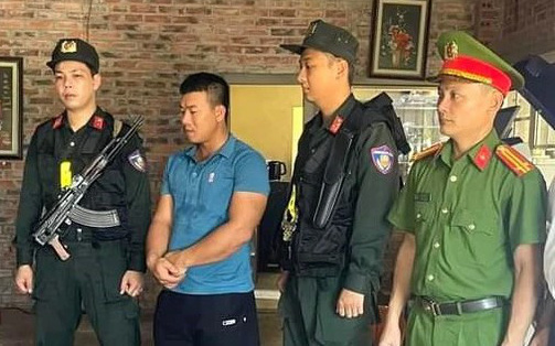 Cá độ trong mùa Euro và Copa America, chỉ 2 tuần giao dịch đã 50 tỉ đồng- Ảnh 3. Phó giám đốc trung tâm y tế huyện tham gia đường dây cá độ bóng đá mùa Euro