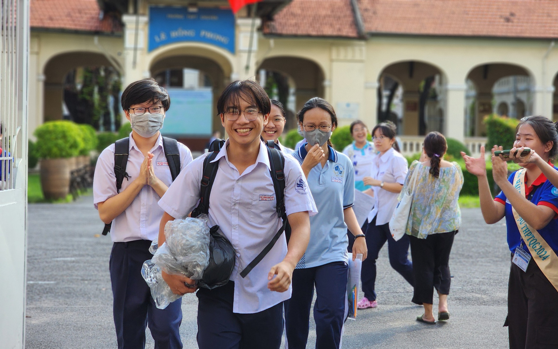 Đề thi tiếng Anh tốt nghiệp THPT 2024 vừa sức, nhiều thí sinh tự tin trên 8 điểm- Ảnh 16. Bài giải gợi ý môn tiếng Anh thi tốt nghiệp THPT