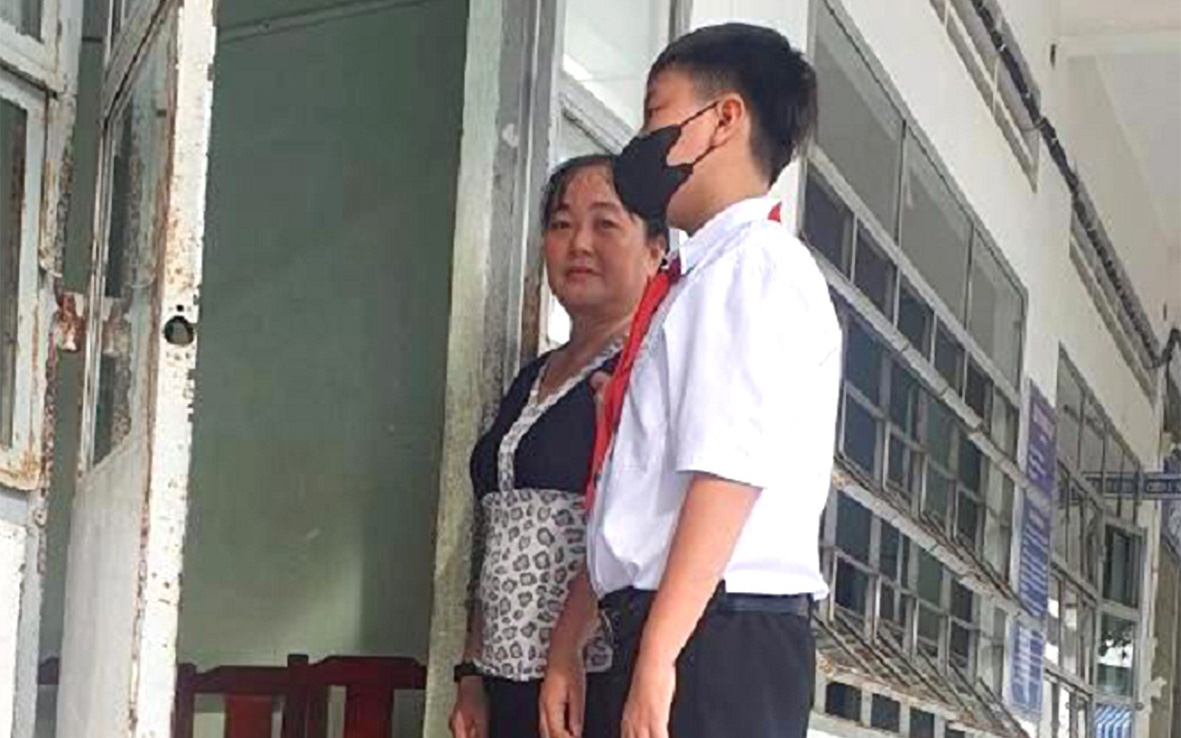 Chắp cánh ước mơ: Chắp cánh tin yêu vào đời- Ảnh 4. Học bổng