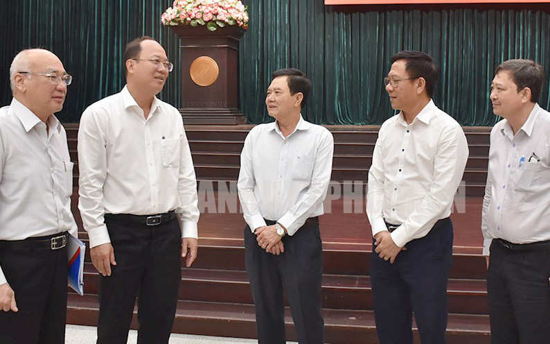 Bảo vệ nền tảng tư tưởng hướng tới mục tiêu 100 năm dưới sự lãnh đạo của Đảng - Ảnh 6.