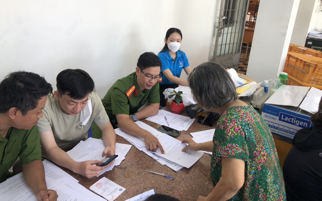 Thêm nhiều lựa chọn thanh toán số- Ảnh 2. Trả lương hưu, trợ cấp bảo hiểm xã hội không dùng tiền mặt