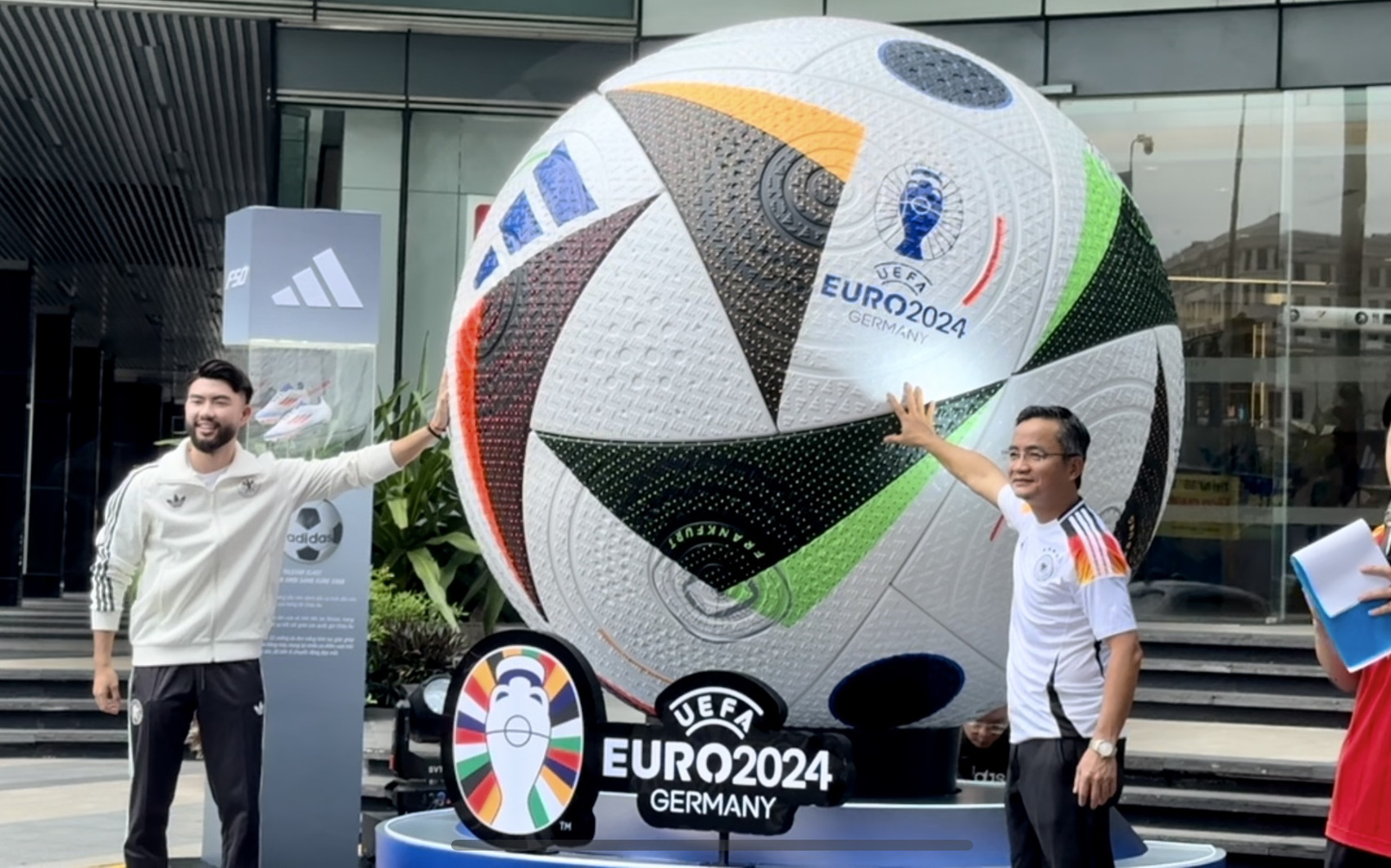 Bảng C Euro 2024: Tuyển Anh và Đan Mạch sáng cửa đi tiếp- Ảnh 5. Lộ diện trái bóng Euro 2024