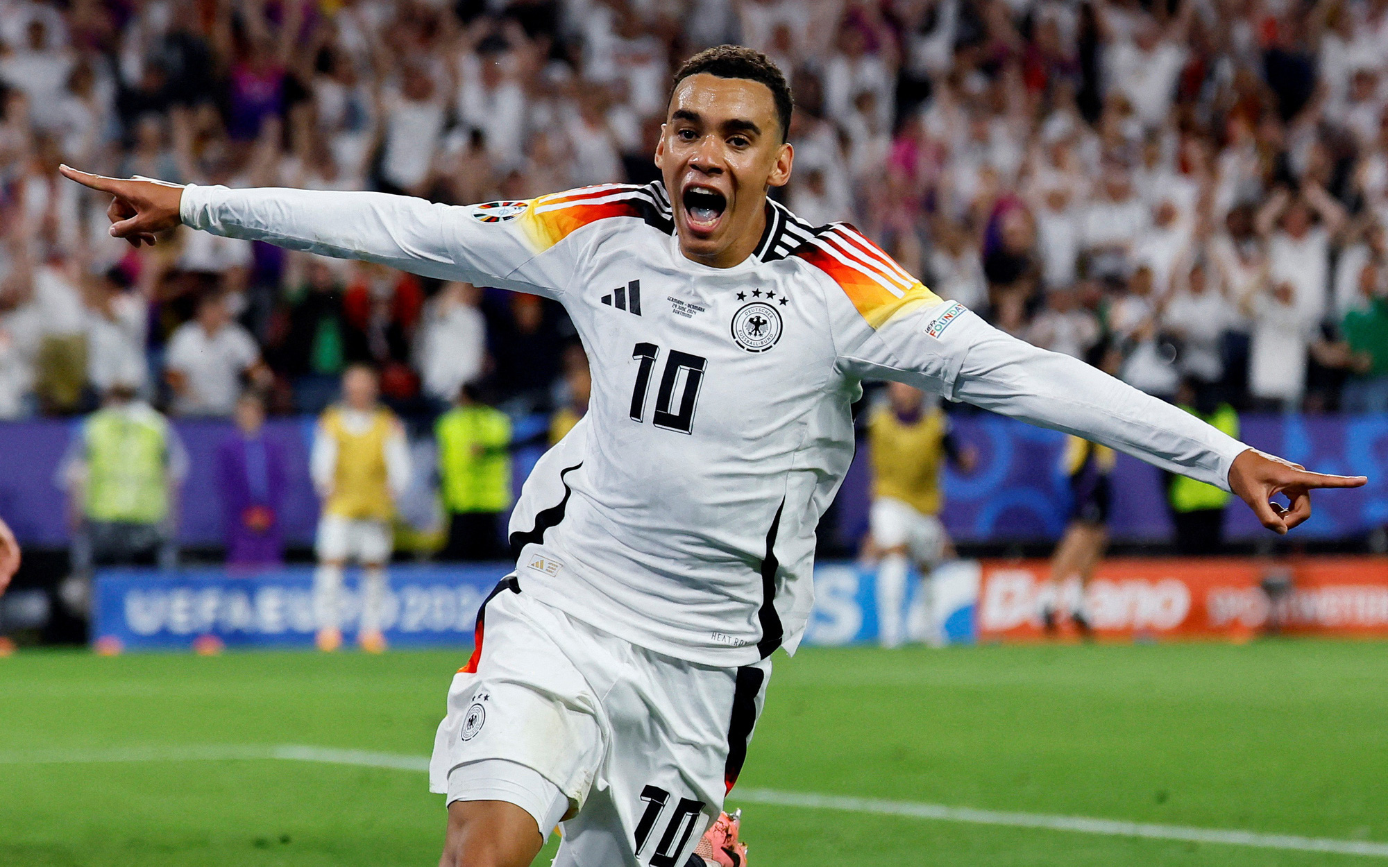 Xác định các cặp đấu tứ kết Euro 2024: Hà Lan gặp Thổ Nhĩ Kỳ, chủ nhà Đức gặp Tây Ban Nha- Ảnh 3. Vua phá lưới Euro 2024: Musiala vượt lên