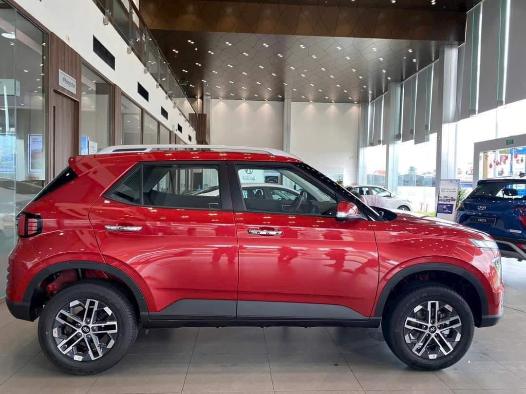 Tin tức giá xe: Hyundai Venue giảm giá tại đại lý, khởi điểm còn 485 triệu đồng, rẻ nhất SUV cỡ A- Ảnh 4. Tin tức giá xe: Hyundai Venue giảm giá tại đại lý, khởi điểm còn 485 triệu đồng, rẻ nhất SUV cỡ A- Ảnh 4.