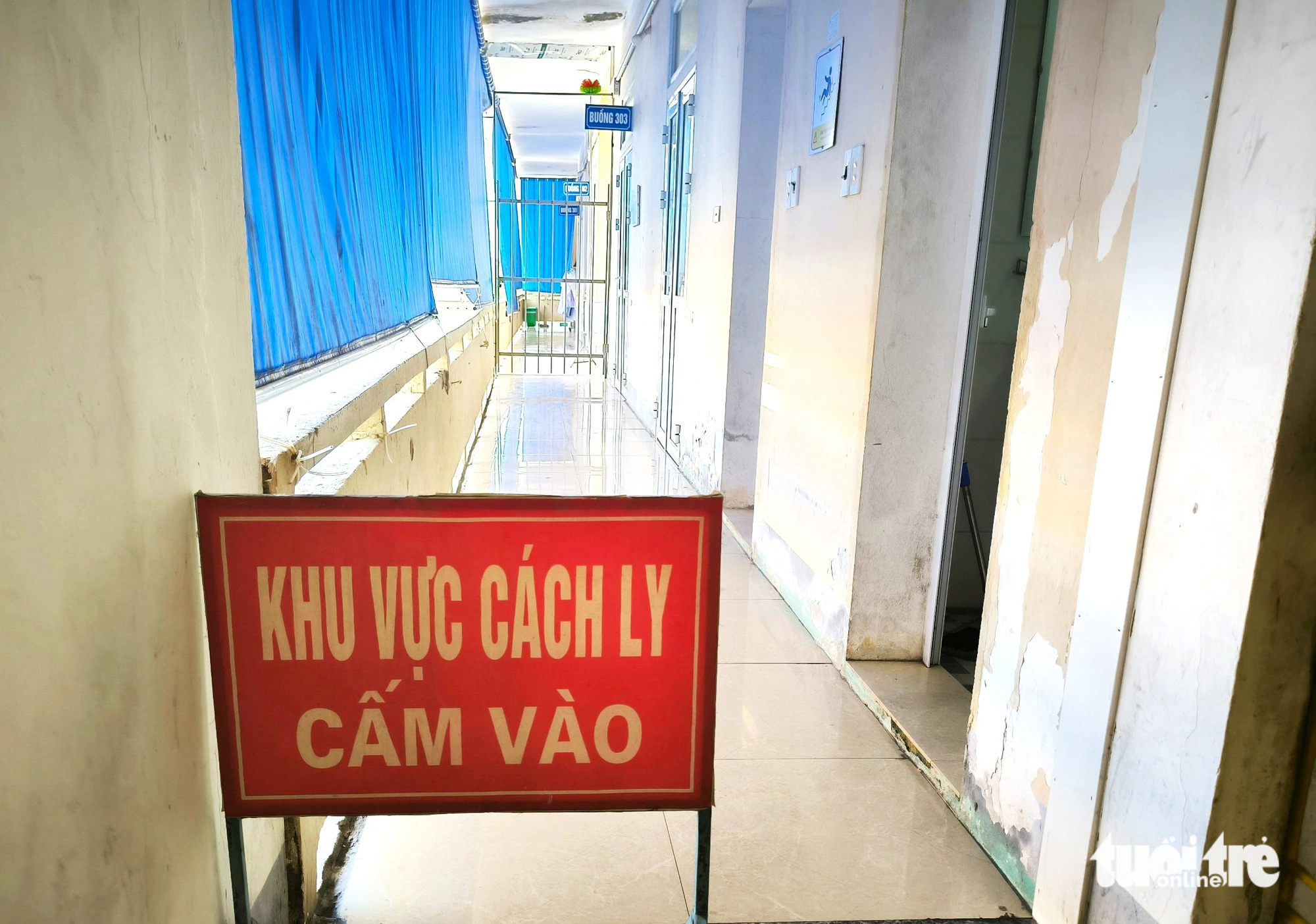 Xuất hiện bệnh nhân nghi bị bạch hầu ở Hà Tĩnh- Ảnh 1. Khu vực cách ly và điều trị bệnh nhân D. tại Bệnh viện Đa khoa tỉnh Hà Tĩnh - Ảnh: LÊ MINH