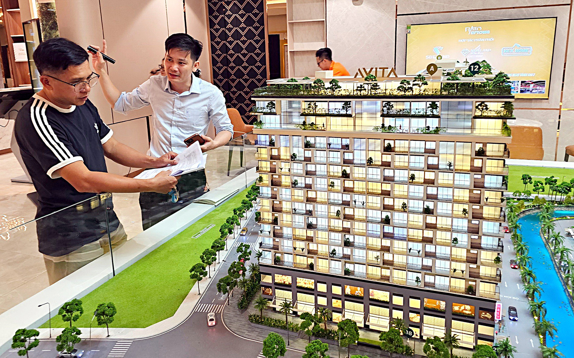 Bán bớt dự án giúp Nam Long có lãi trở lại, Phát Đạt thoát lỗ nhờ hoạt động tài chính- Ảnh 4. Càng tháo gỡ, giá nhà đất càng tăng, lên đến mức khó tin