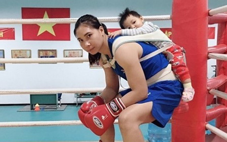 Vung mái chèo hướng đến Olympic- Ảnh 5. Hà Thị Linh - bà mẹ 2 con quả cảm