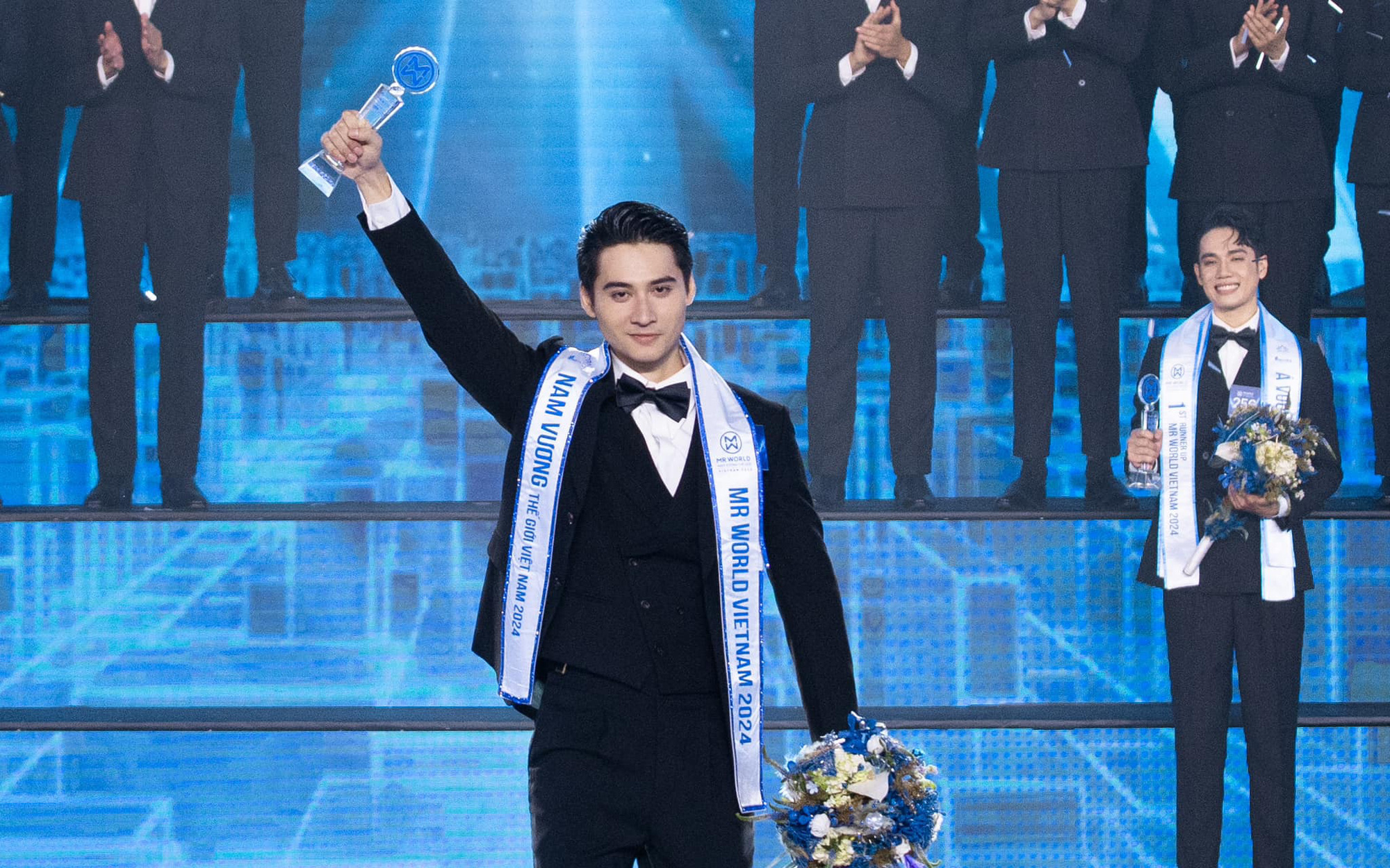 Thí sinh Hoa hậu Du lịch Việt Nam 2024 khoe dáng nóng bỏng khi trình diễn bikini- Ảnh 10. Phạm Tuấn Ngọc trở thành Mr World Vietnam đầu tiên
