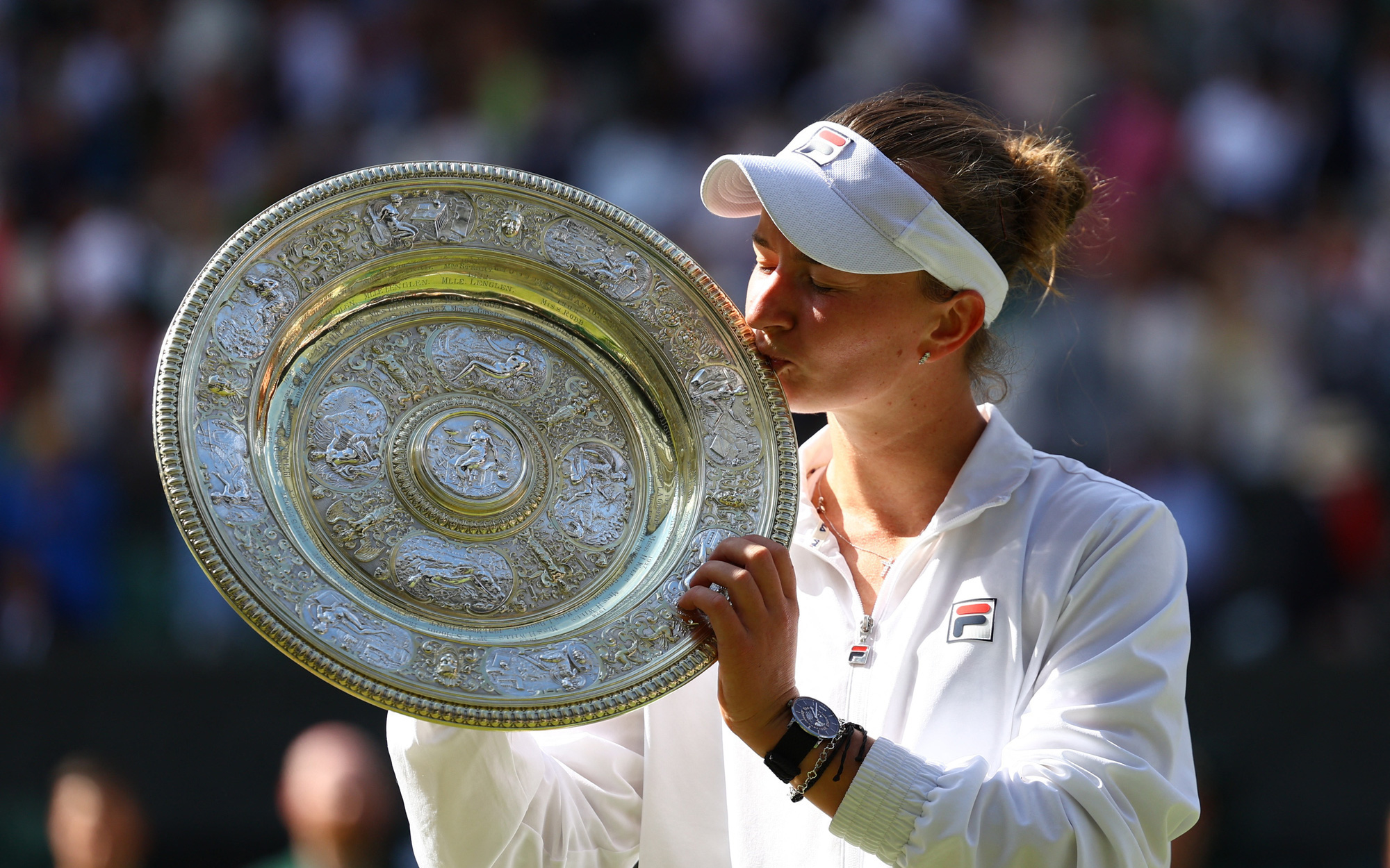 Lịch thi đấu chung kết đơn nam Wimbledon giữa Djokovic và Alcaraz- Ảnh 3. Krejcikova lần đầu vô địch Wimbledon