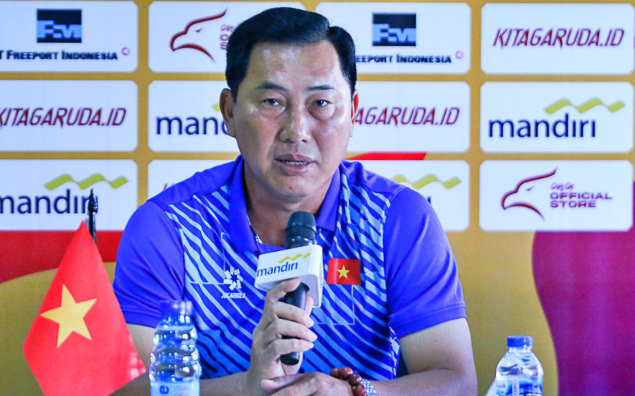 Quang Dũng lập siêu phẩm, U19 Việt Nam cầm hòa Myanmar- Ảnh 4. HLV Hứa Hiền Vinh: U19 Việt Nam đặt mục tiêu chiến thắng