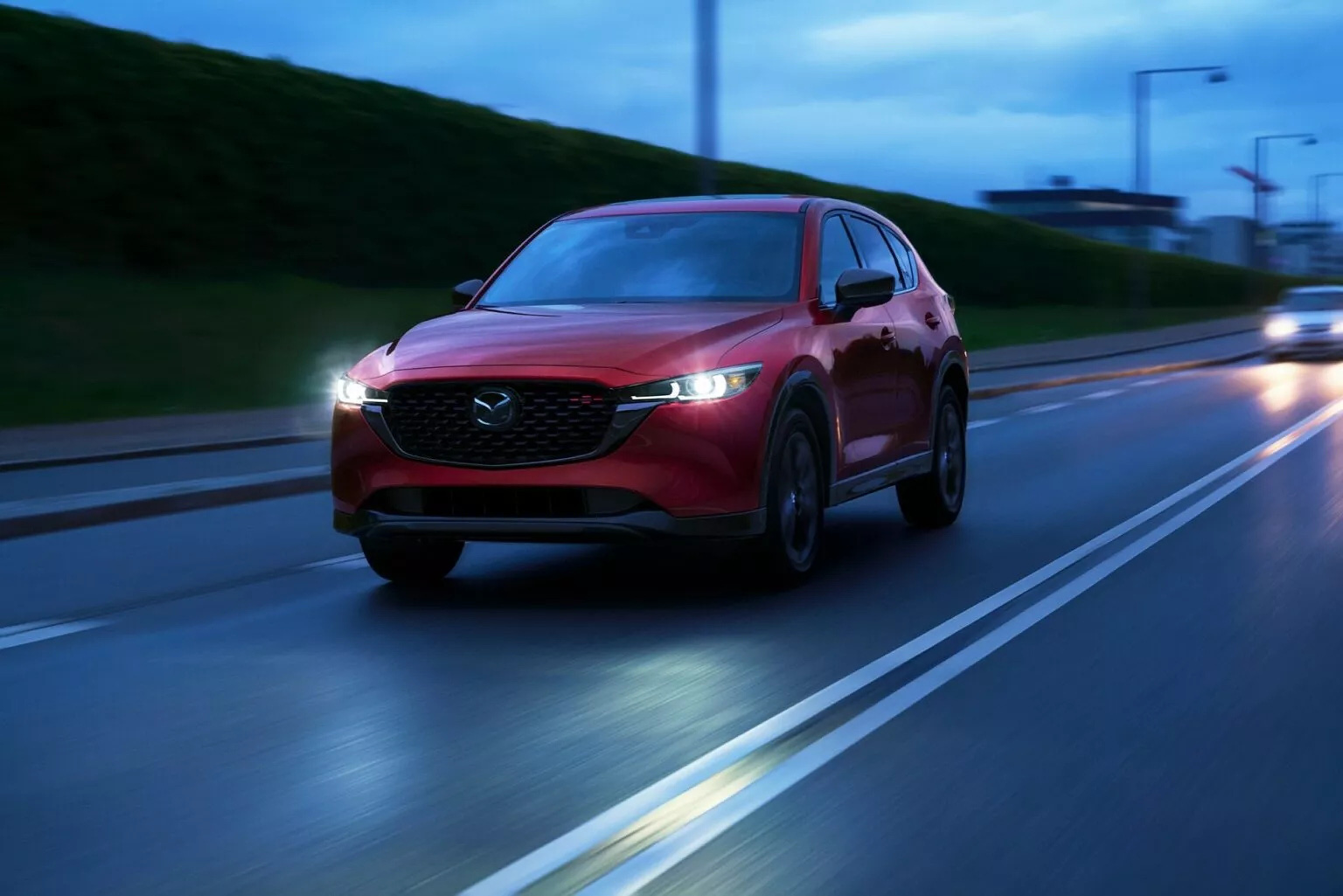 Mazda CX-5 2025 thêm bản giá rẻ, vẫn nhiều trang bị tốt- Ảnh 6. Mazda CX-5 2025 thêm bản giá rẻ, vẫn nhiều trang bị tốt- Ảnh 6.