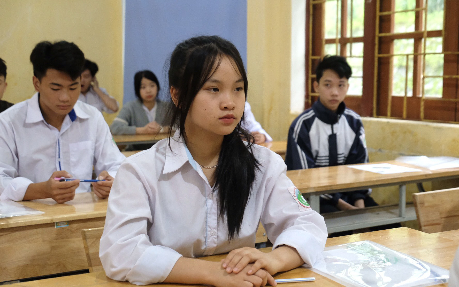 Trúng tuyển sớm ngành y khoa của Trường đại học Y Dược phải có IELTS từ 8.0- Ảnh 2. Nhiều trường thuộc Đại học Quốc gia Hà Nội công bố điểm sàn