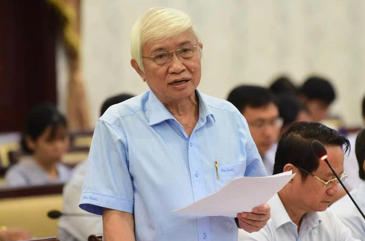 លាហើយលោកអគ្គលេខាធិការ ង្វៀន ភូត្រុង - បុគ្គលដ៏អស្ចារ្យម្នាក់របស់ប្រទេសជាតិ - រូបថតទី ៩។ Ông Phan Xuân Biên - Ảnh: QUANG ĐỊNH