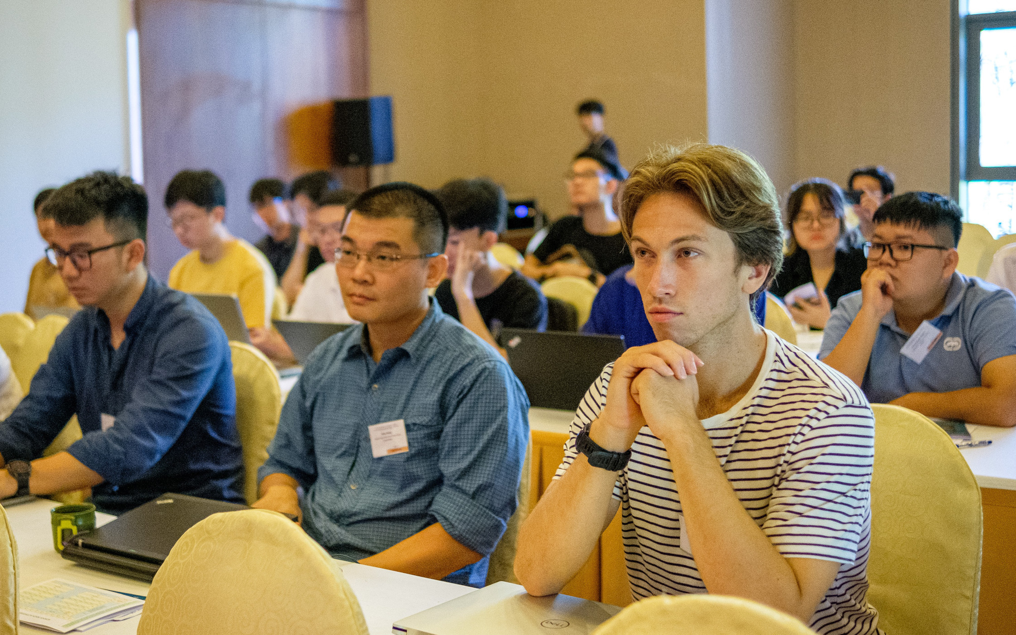 Các nhà khoa học thế giới bàn về môi trường trái đất tại Quy Nhơn - Ảnh 3.