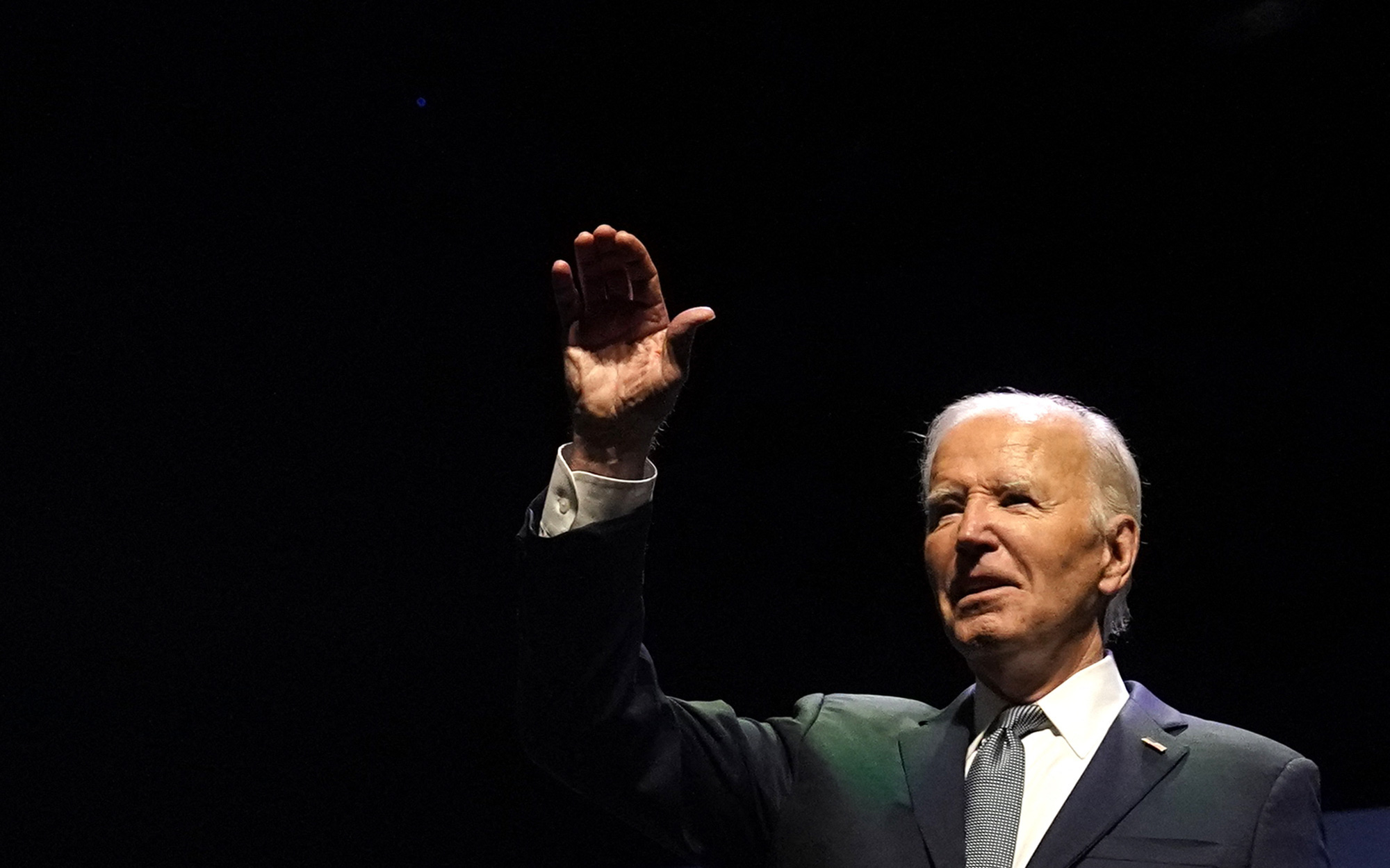 Ông Biden đề cử bà Harris, Đảng Dân chủ sẽ chấp nhận?- Ảnh 5. Ông Biden bị kêu gọi từ chức ‘ngay lập tức’