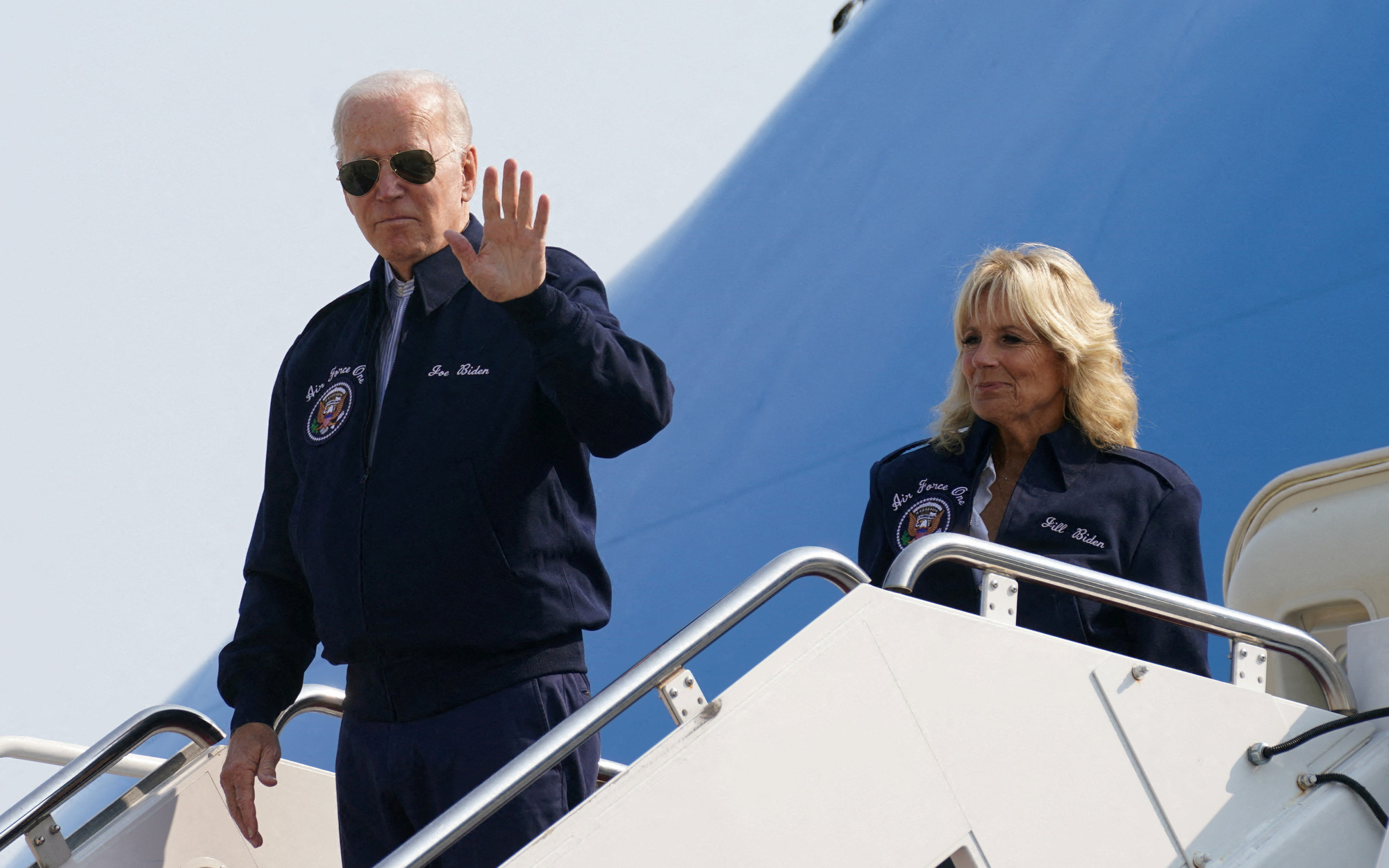 Ai sẽ thay thế Tổng thống Biden trong cuộc đua vào Nhà Trắng 2024?- Ảnh 2. Tin tức thế giới 22-7: Đảng Dân chủ thông báo chọn ứng viên mới, không nhắc tới bà Harris