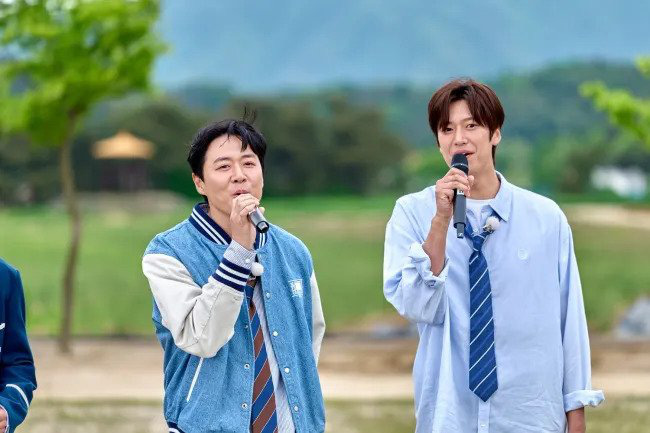 ヨン・ジョンフン（左）とナ・インウは「1泊2日」シーズン4で人気の名前 – 写真：Allkpop