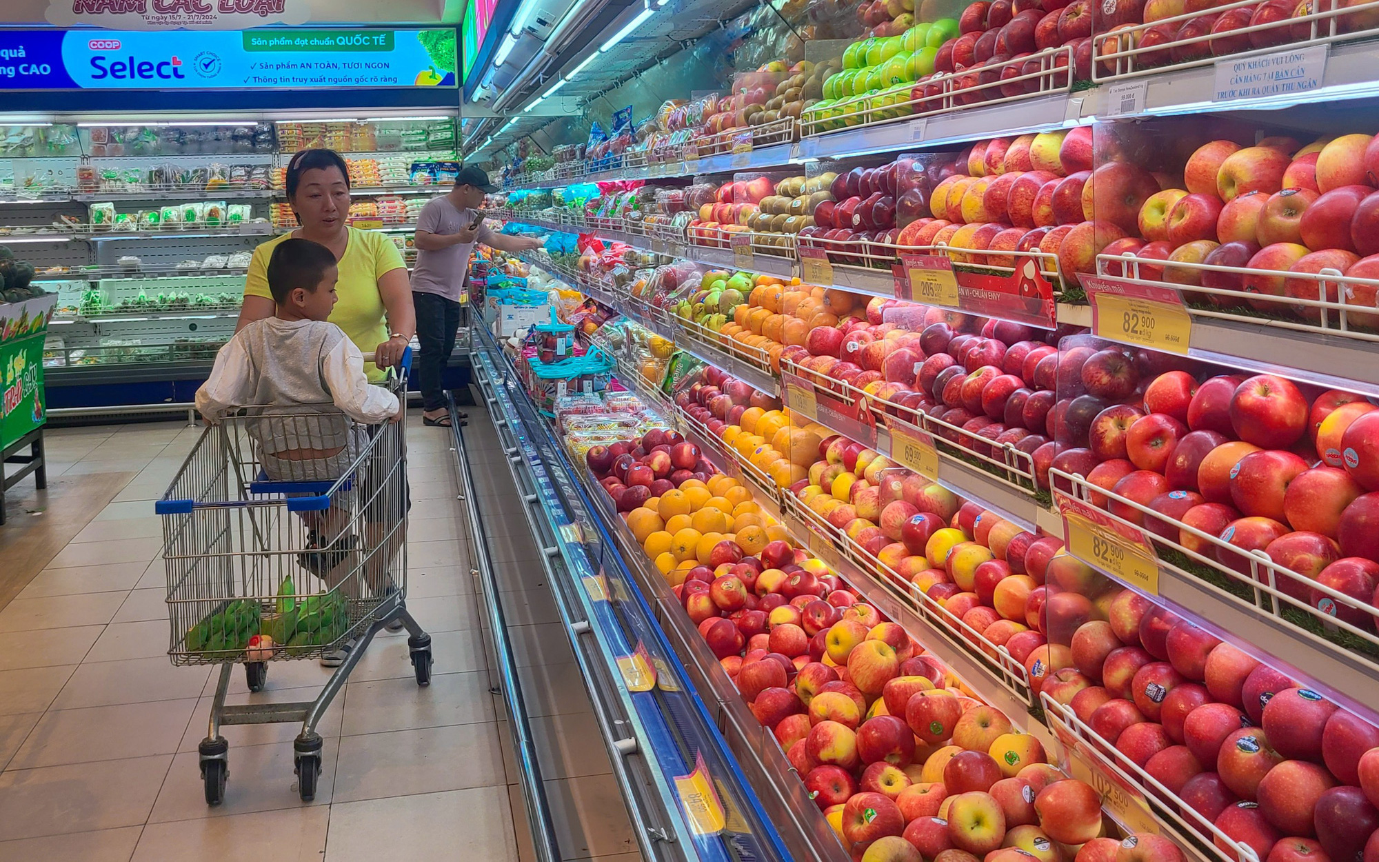Giảm giá 1.000 mặt hàng mùa tựu trường- Ảnh 3. Saigon Co.op tiếp tục tung ưu đãi lớn