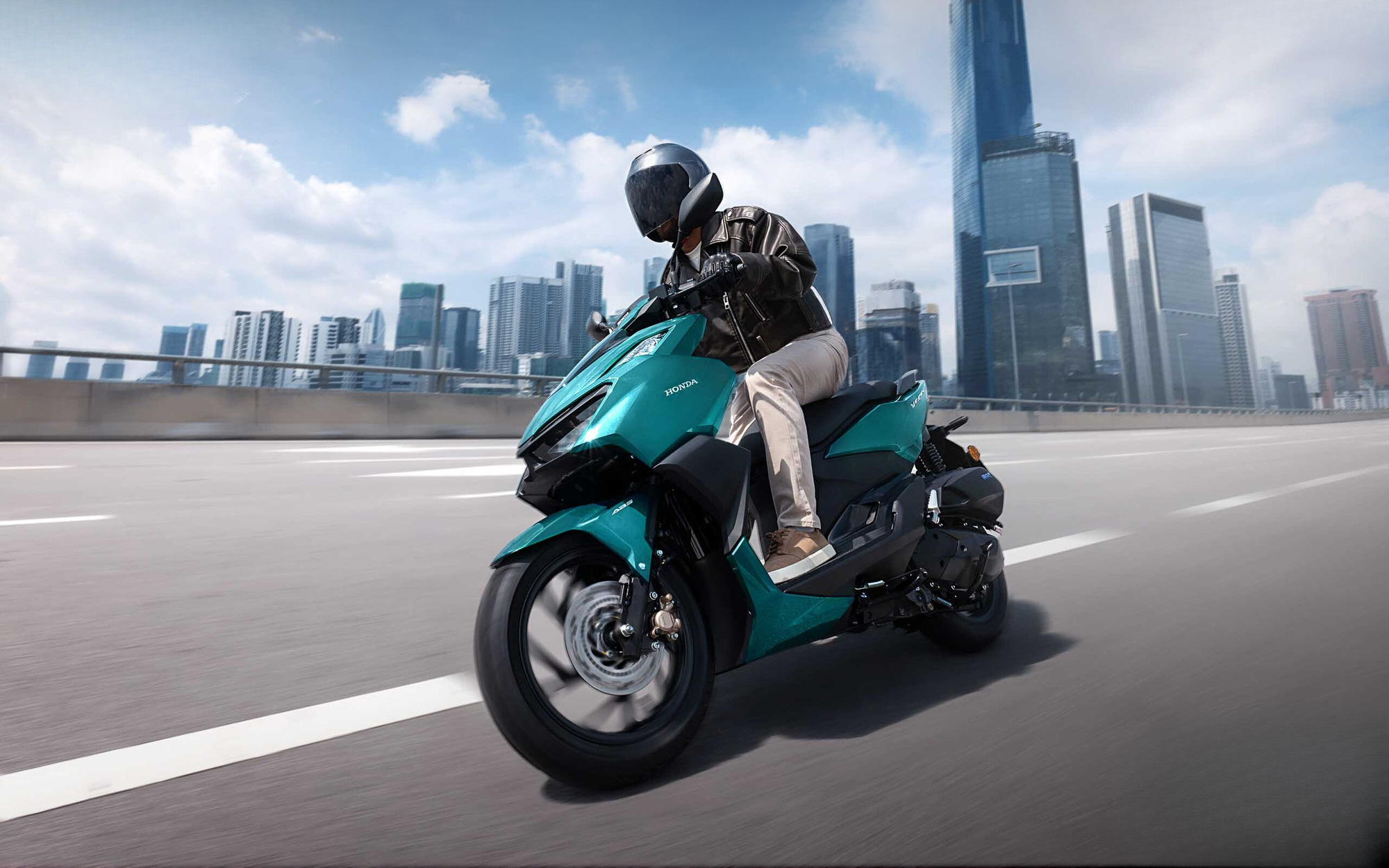 Yamaha NVX 155 thế hệ mới ra mắt, nhiều thay đổi đáng chú ý đấu Air Blade và Vario 160 - Ảnh 14.