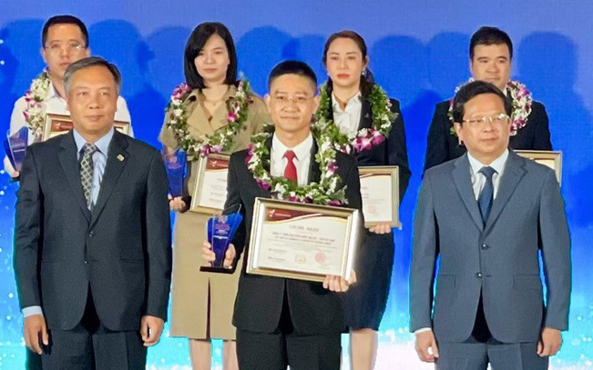 Liên hiệp các hội UNESCO trao giải cho Dai-ichi Life Việt Nam- Ảnh 2. Dai-ichi Life Việt Nam đạt gần 9.200 tỉ đồng doanh thu phí bảo hiểm nửa đầu năm 2024