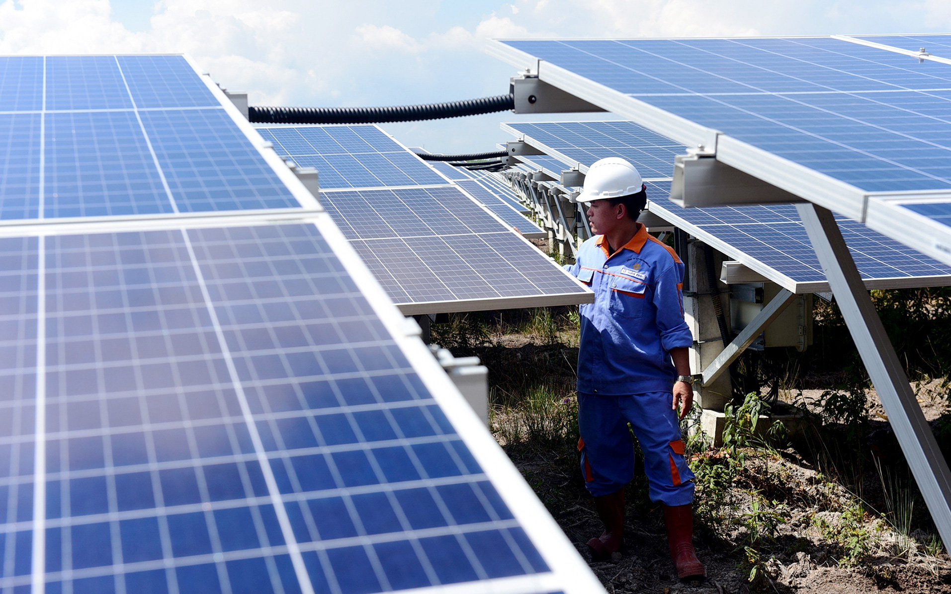 Mức giá cho điện mặt trời mái nhà sẽ thay đổi, cao hơn 671 đồng/kWh?- Ảnh 3. Điện mặt trời mái nhà: Tăng tỉ lệ huy động, giá mua linh hoạt?