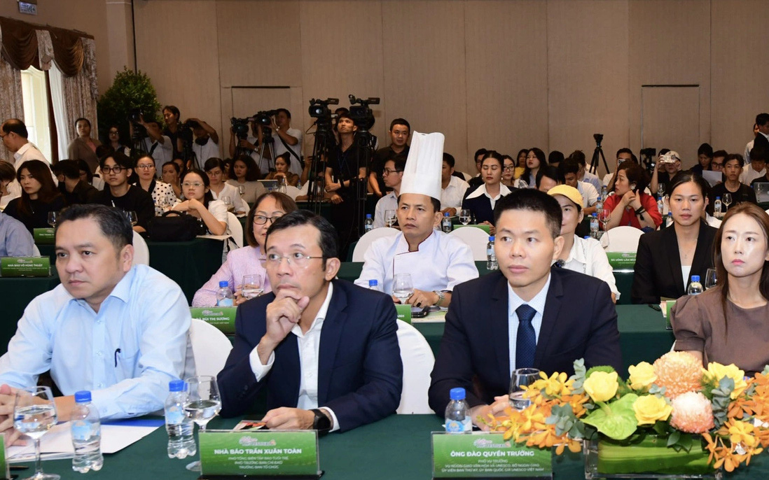 Ẩm thực Việt - Hàn nhiều nét tương đồng, phở là khác biệt- Ảnh 6. Vietnam Phở Festival 2024 tại Hàn Quốc: Tinh hoa ẩm thực ra thế giới