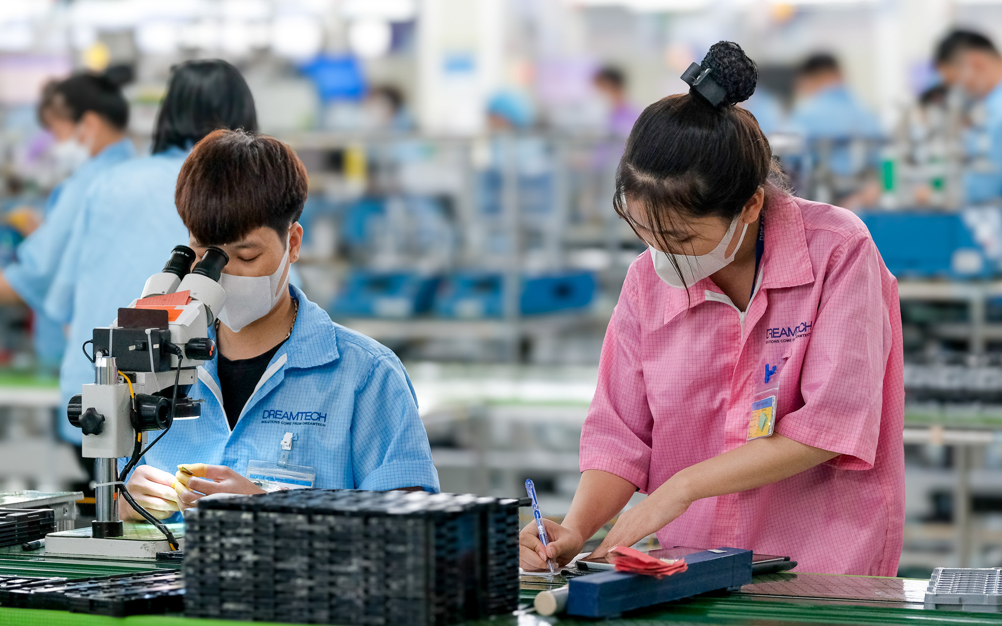Cùng đóng bảo hiểm xã hội 15 năm, nữ hưởng lương hưu 45%, nam chỉ 40%, vì sao?- Ảnh 4. Tin tức sáng 31-7: Cùng đóng bảo hiểm 15 năm, nữ hưởng lương hưu 45%, nam chỉ 40%