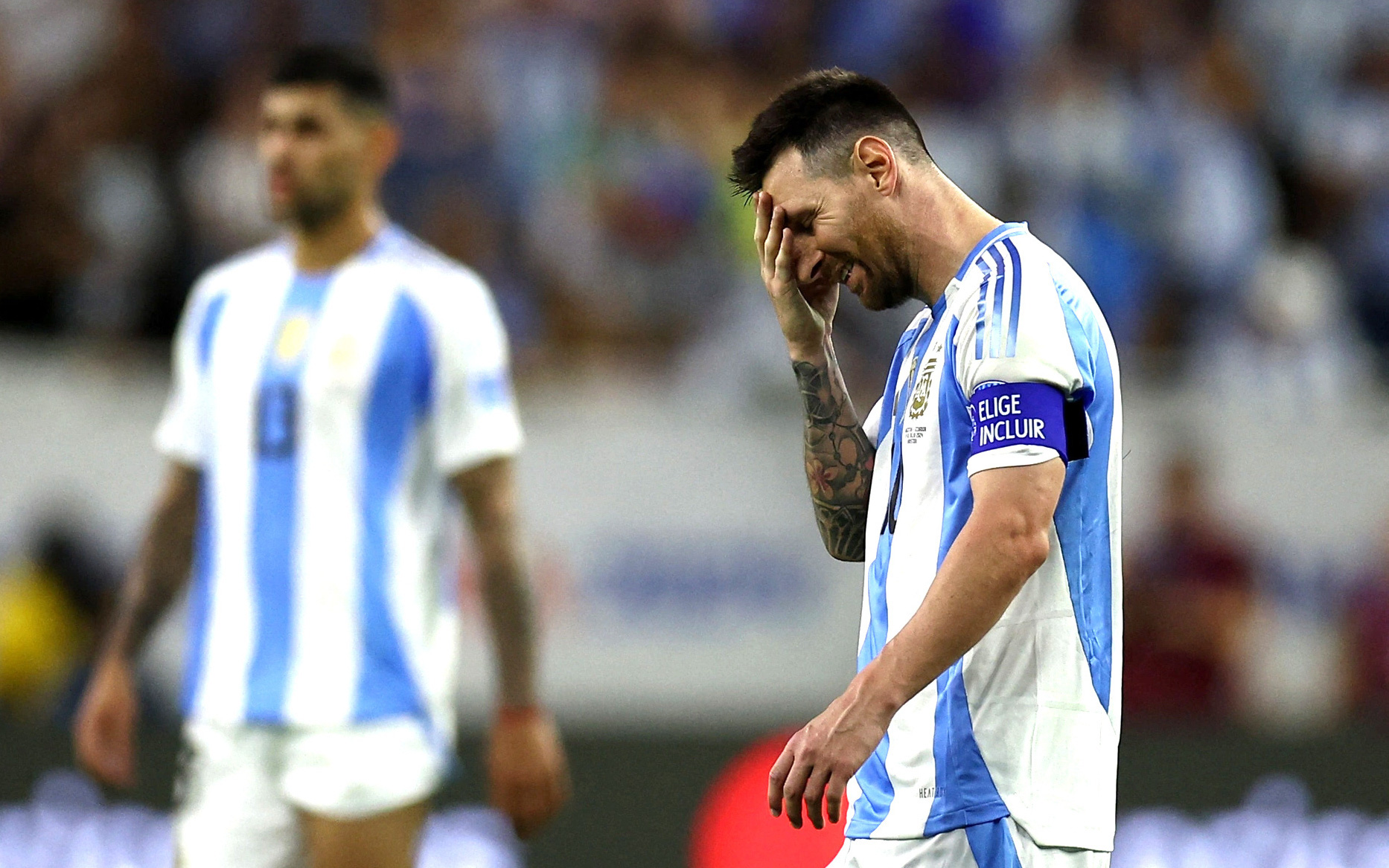 Đánh bại Venezuela ở loạt sút luân lưu, Canada gặp Argentina ở bán kết Copa America 2024- Ảnh 3. Messi đá hỏng phạt đền, Argentina vẫn vào bán kết sau loạt đá luân lưu ở Copa America 2024