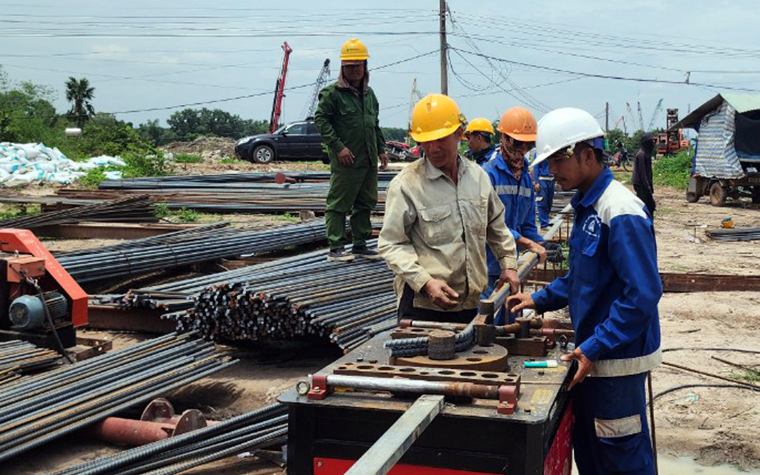 Vành đai 3 TP.HCM qua Đồng Nai: Dân đòi chi phí hỗ trợ đào tạo, chuyển đổi nghề- Ảnh 4. Cao tốc Biên Hòa - Vũng Tàu và vành đai 3 TP.HCM qua Đồng Nai: Lại chờ vì thiếu vật liệu