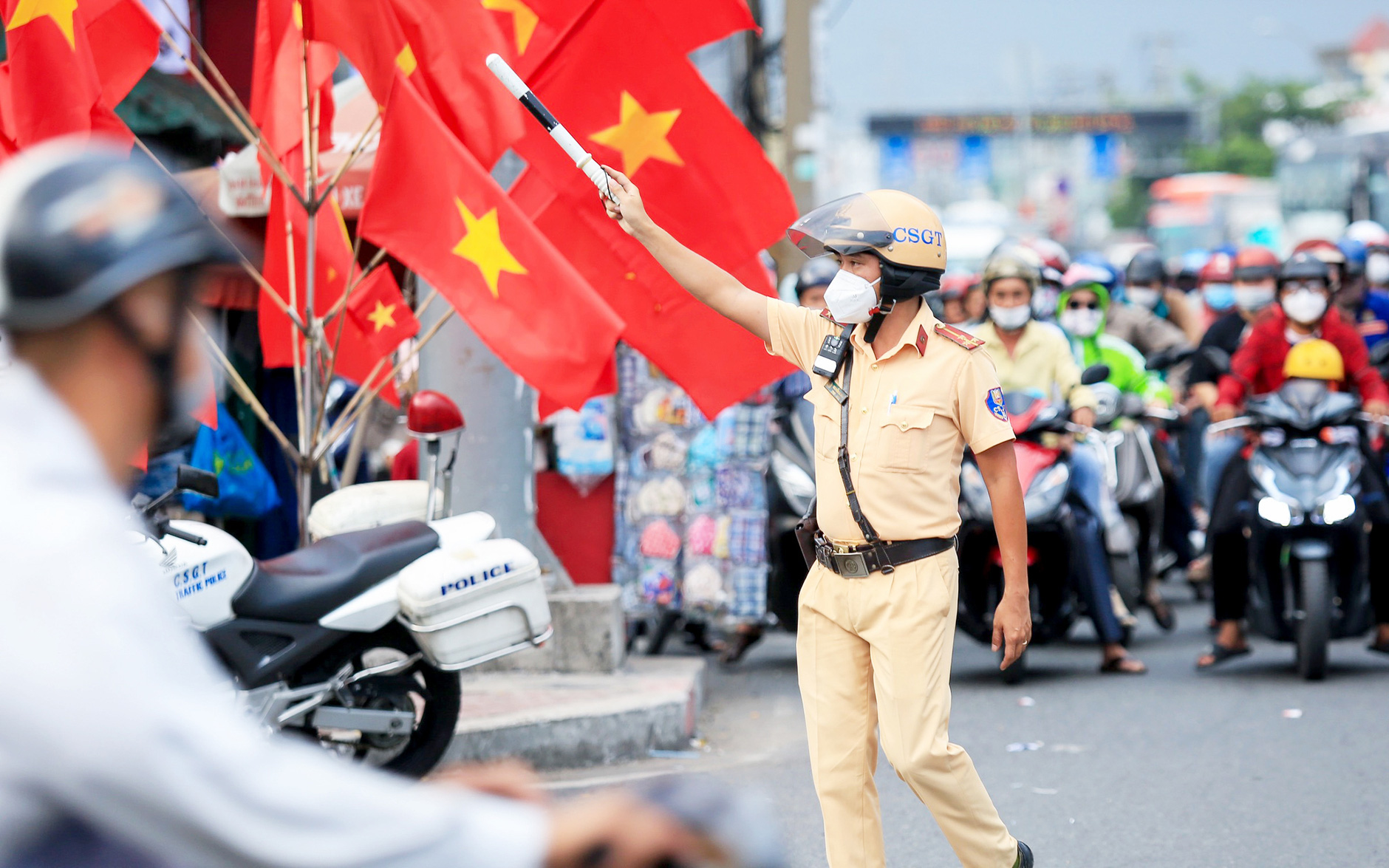 Chủ tịch Phan Văn Mãi: Sớm hoàn thành trung tâm dữ liệu cho giao thông thông minh - Ảnh 2.